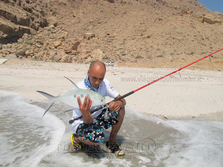 Oman_Pesca_Catture_dalla_Spiaggia_Oceano_Indiano